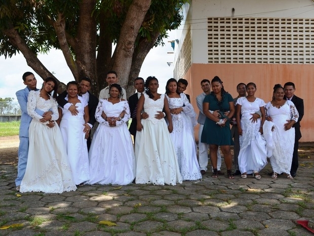 15 casais participaram da cerimnia religiosa na Penitenciria Agrcola de Monte Cristo