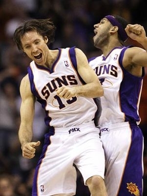 Com a marca, Steve Nash ultrapassou um de seus grandes dolos no basquete