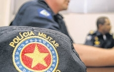 Os motivos das expulses dos policiais militares vo de desobedincia a envolvimento em crimes graves como vendas de ve