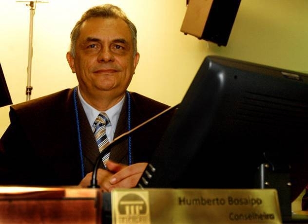 Humberto Bosaipo, cargo vitalcio no TCE e penso para a vida toda como governador