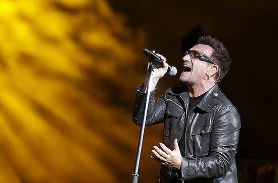 O cantor Bono, vocalista da banda irlandesa U2, que se apresenta em So Paulo no dia 9 de abril do prximo ano