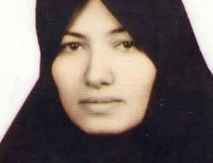 A iraniana Sakineh Mohammadi Ashtiani, 43, foi condenada  pena de morte por adultrio em caso que suscitou revolta