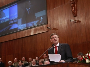 Deputado Gilmar Sossella  o novo presidente da Assembleia 