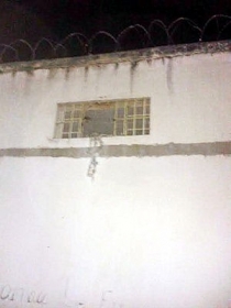 ​Preso serrou a grade e tentou pular muro da Penitenciria.