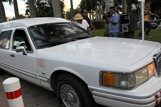 Carro funerrio de Roberto Bolaos